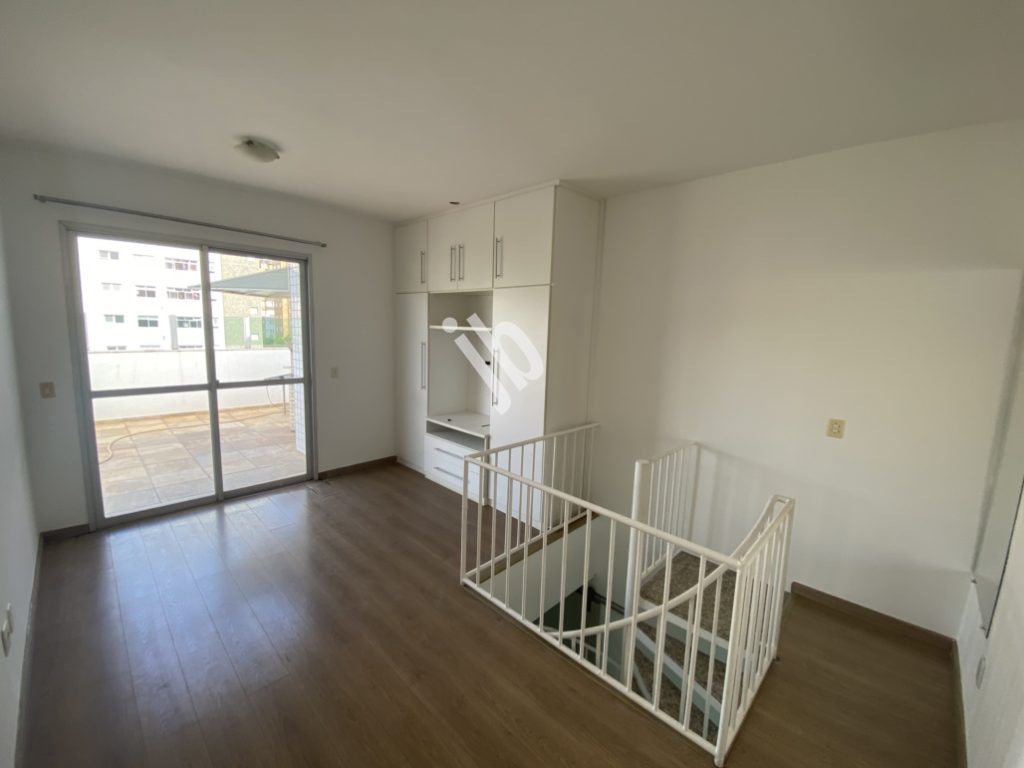 Buritis – Cobertura 3 quartos, 130 m²