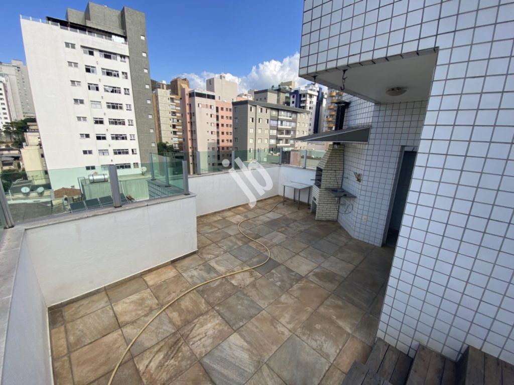 Buritis – Cobertura 3 quartos, 130 m²