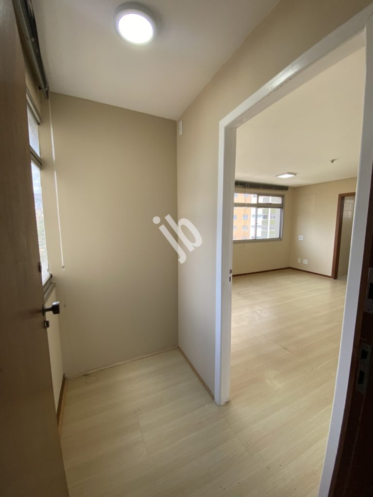 Savassi – sala 33 m², copa e vaga