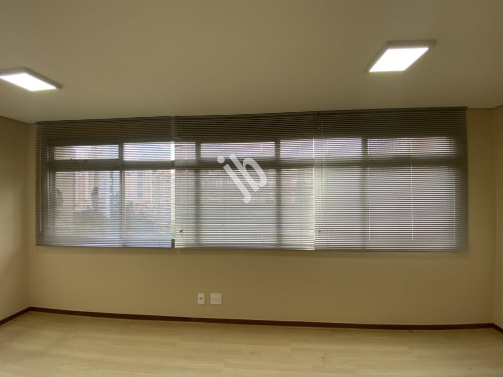 Savassi – sala 33 m², copa e vaga