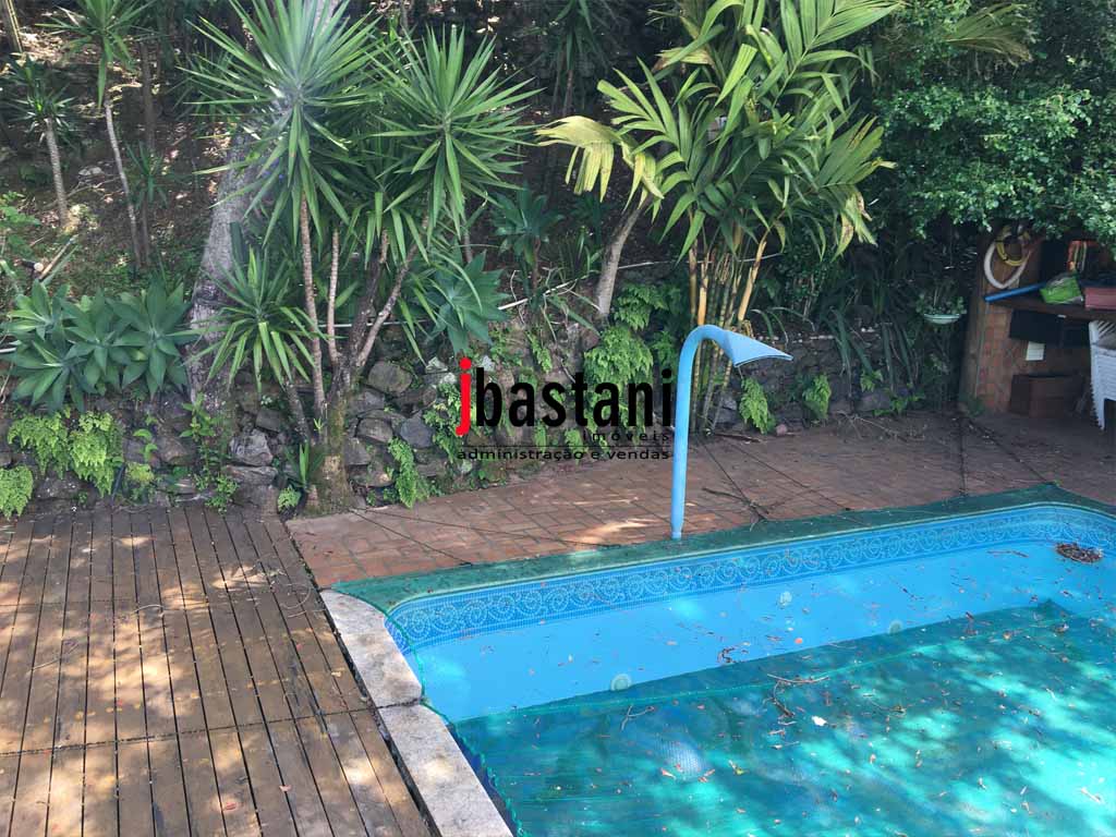 Mangabeiras –  Casa 550 m², 4 vagas