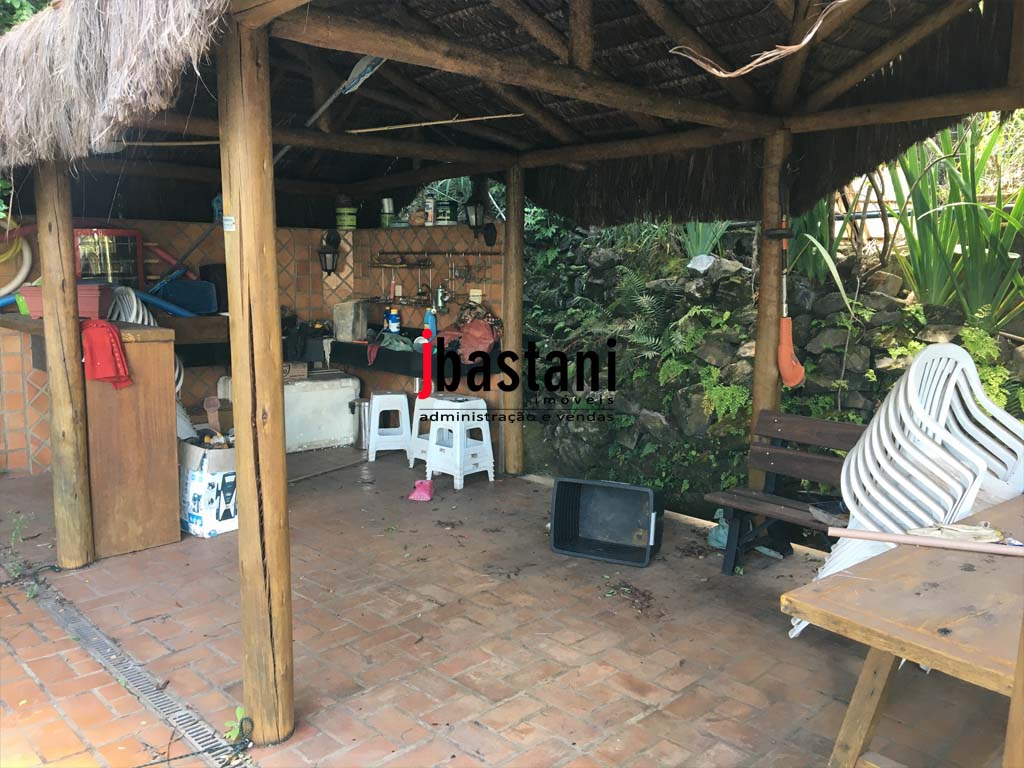 Mangabeiras –  Casa 550 m², 4 vagas