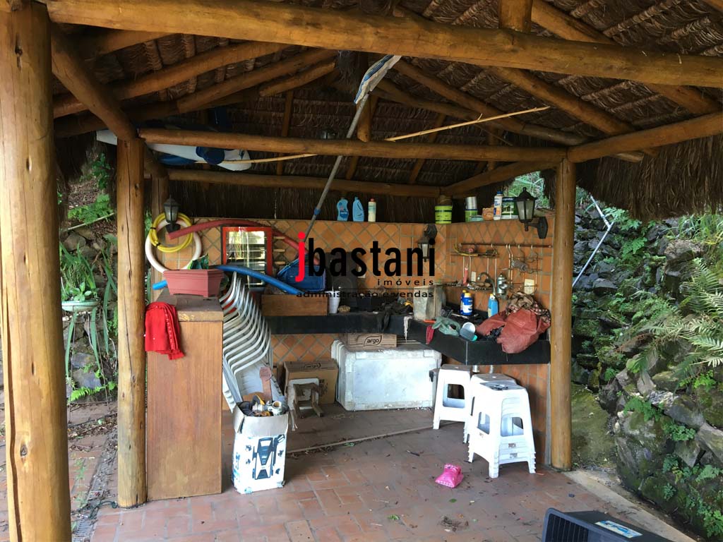 Mangabeiras –  Casa 550 m², 4 vagas