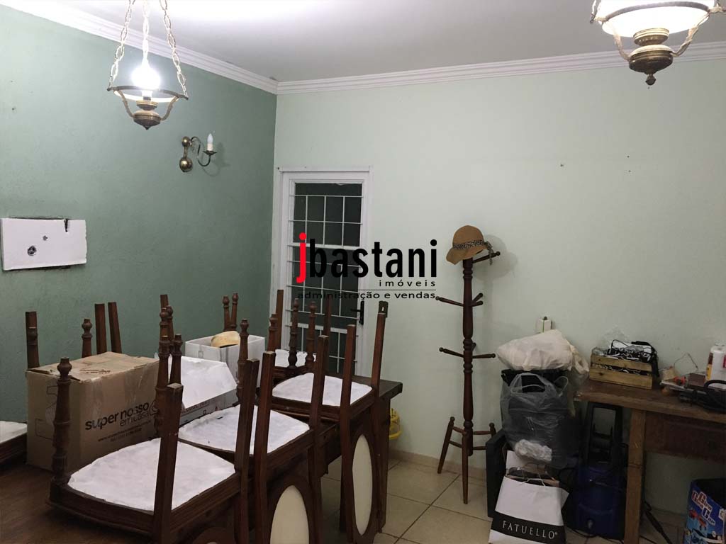 Mangabeiras –  Casa 550 m², 4 vagas