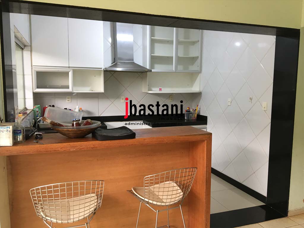 Mangabeiras –  Casa 550 m², 4 vagas