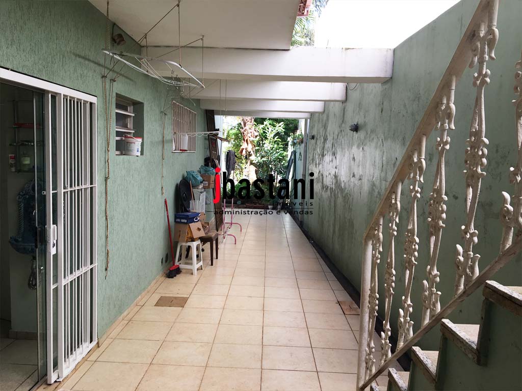 Mangabeiras –  Casa 550 m², 4 vagas