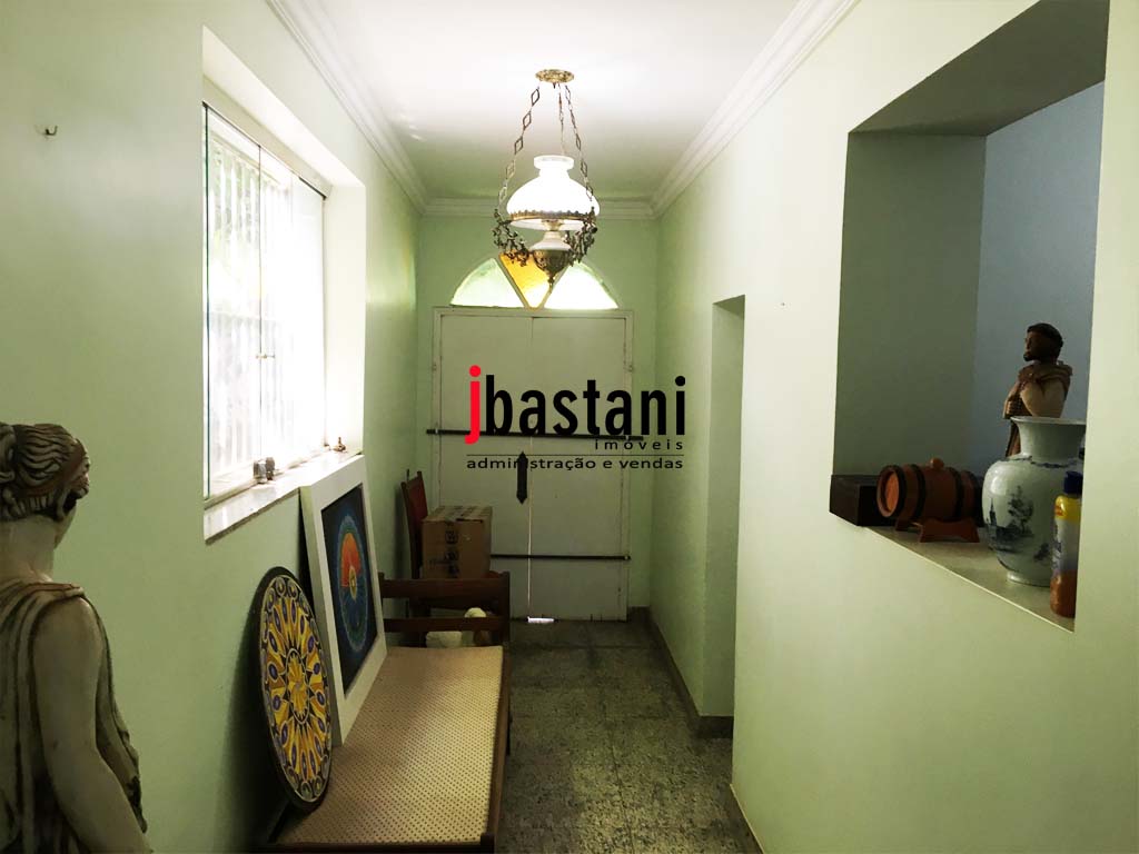 Mangabeiras –  Casa 550 m², 4 vagas