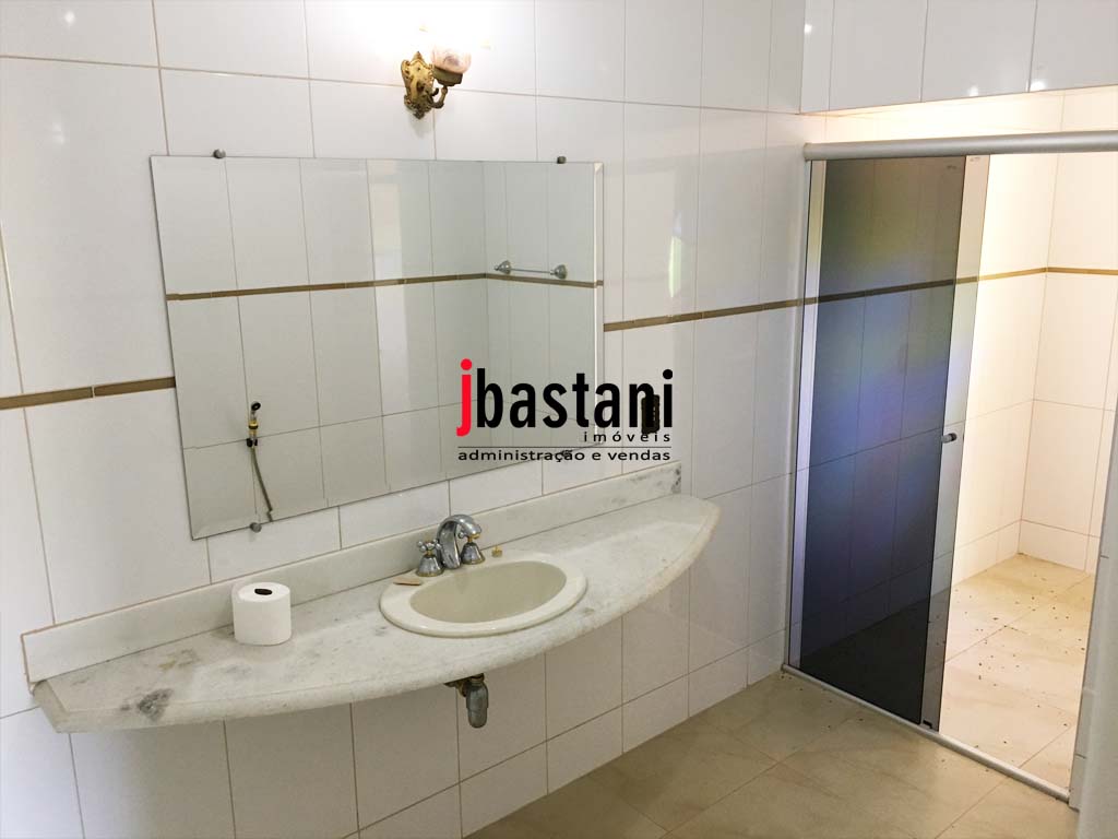 Mangabeiras –  Casa 550 m², 4 vagas