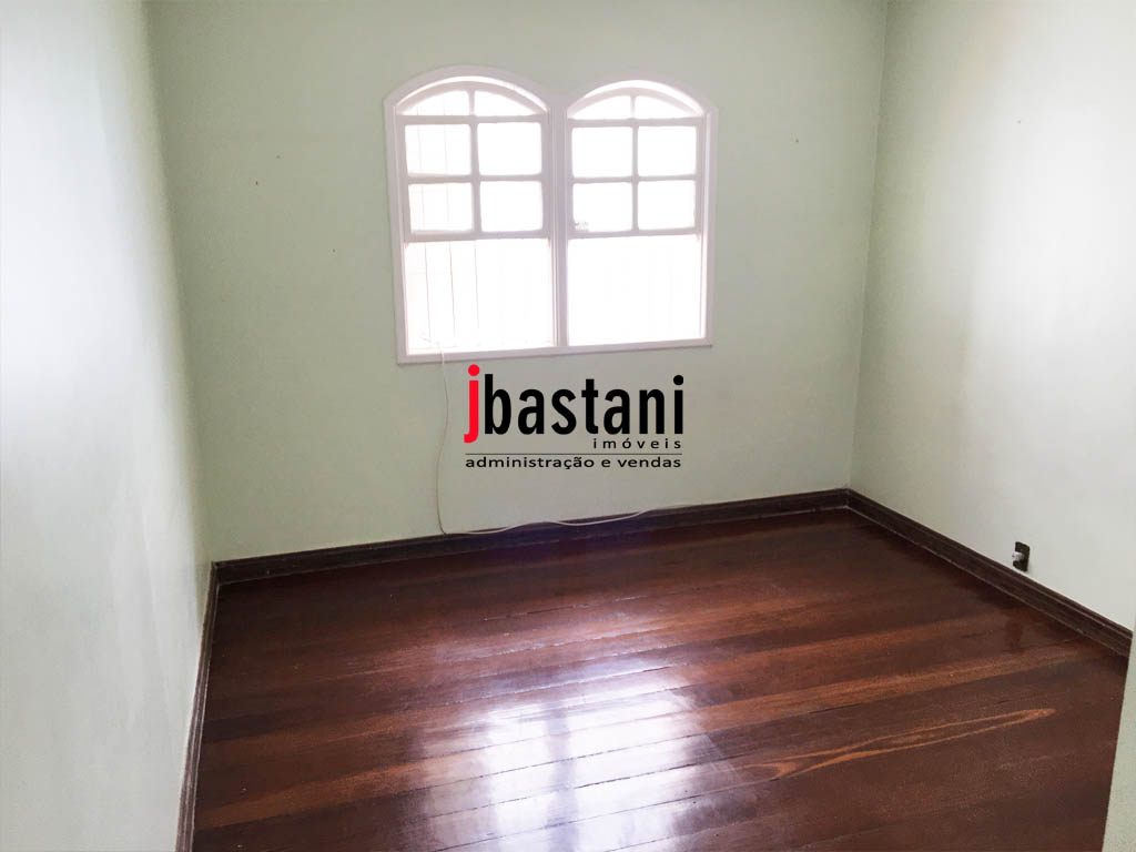 Mangabeiras –  Casa 550 m², 4 vagas