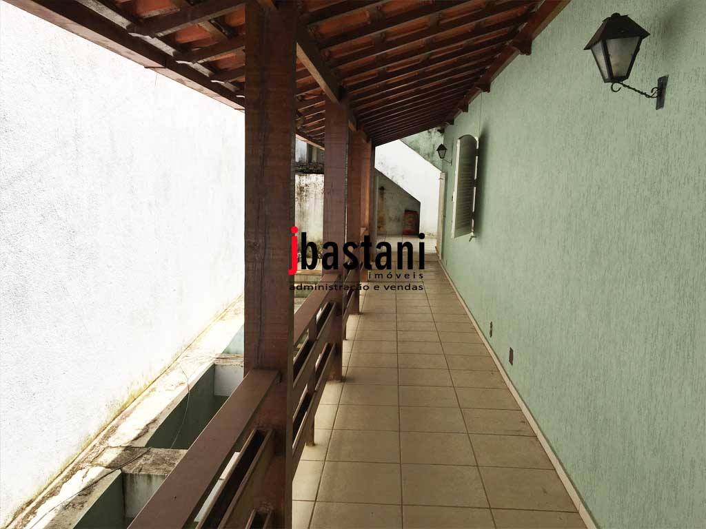 Mangabeiras –  Casa 550 m², 4 vagas