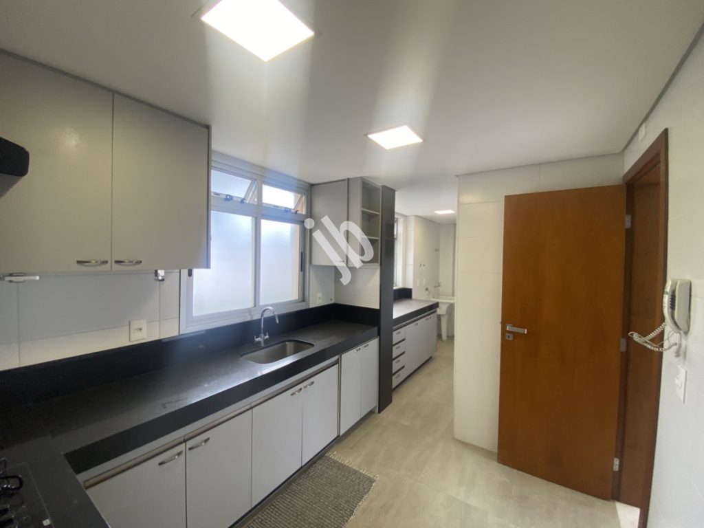 Luxemburgo – Apartamento 4 quartos 136 m²