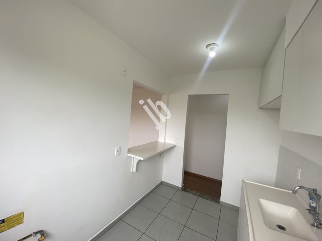 João Pinheiro – Apartamento 2 quartos