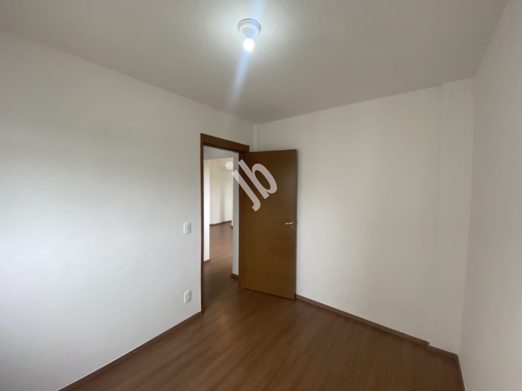 João Pinheiro – Apartamento 2 quartos