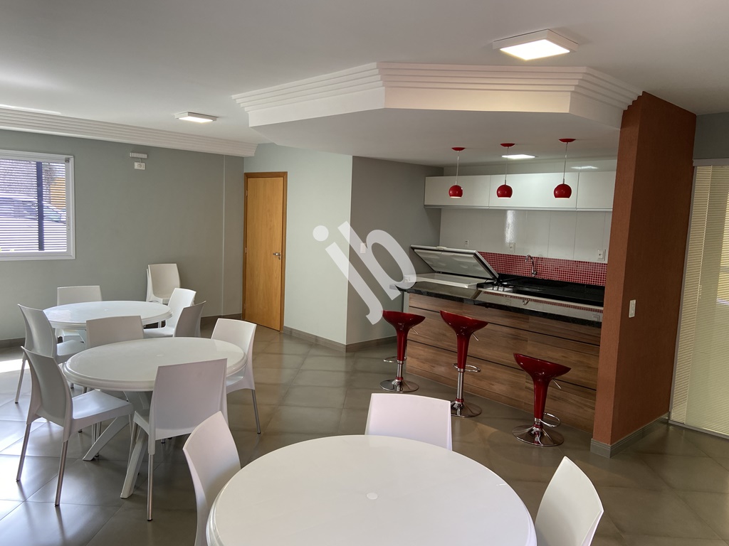 Colégio Batista – Apartamento 2 quartos, suíte e armários