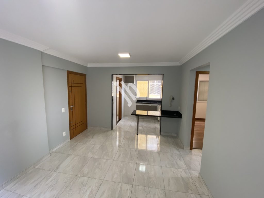 Colégio Batista – Apartamento 2 quartos, suíte e armários