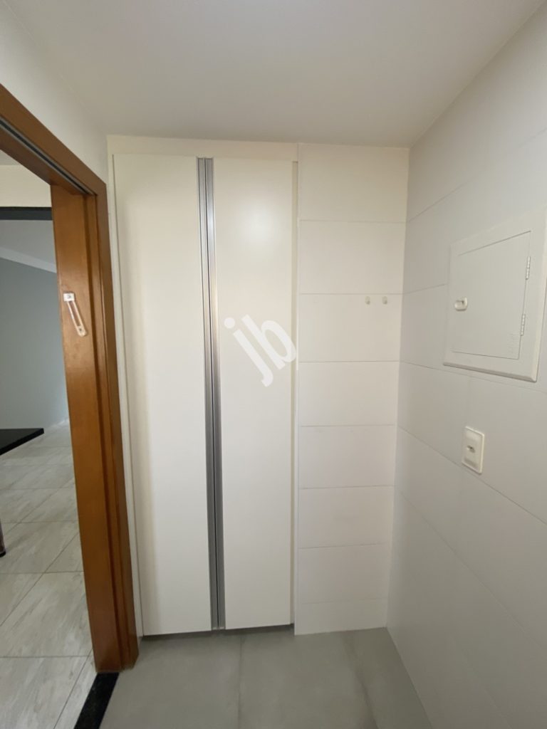 Colégio Batista – Apartamento 2 quartos, suíte e armários