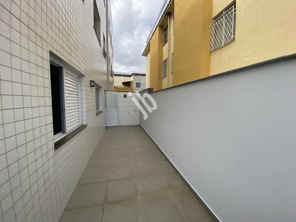 Colégio Batista – Área privativa com 2 quartos e suíte Colégio Batista – Área privativa com 2 quartos e suíte