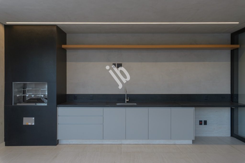 Alphaville Costa Laguna – Linda casa à venda