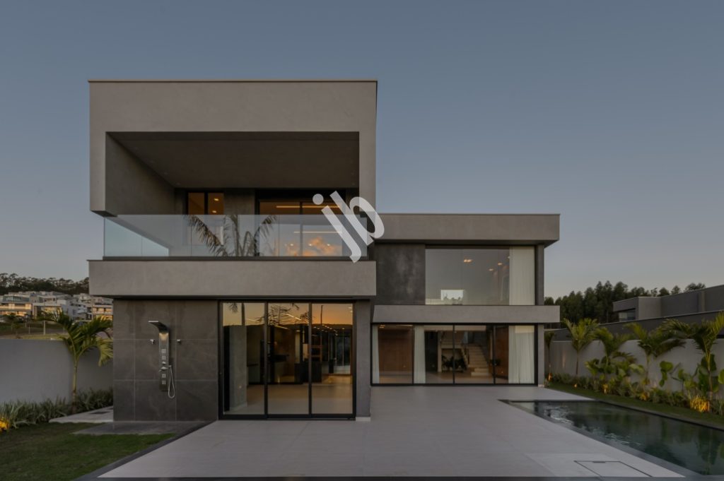 Alphaville Costa Laguna – Linda casa à venda