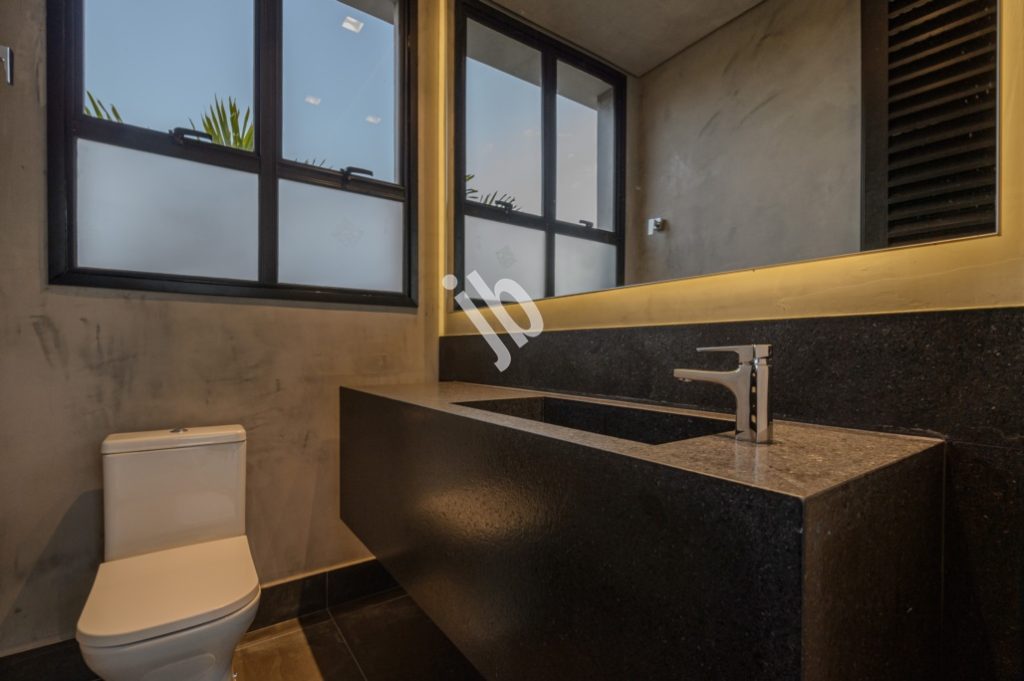 Alphaville Costa Laguna – Linda casa à venda