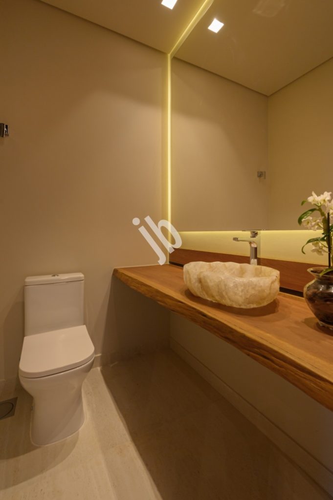 Alphaville Costa Laguna – Linda casa à venda