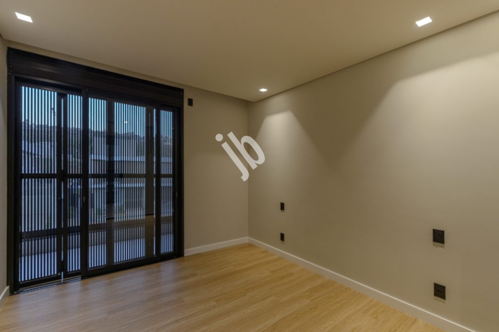 Alphaville Costa Laguna – Linda casa à venda