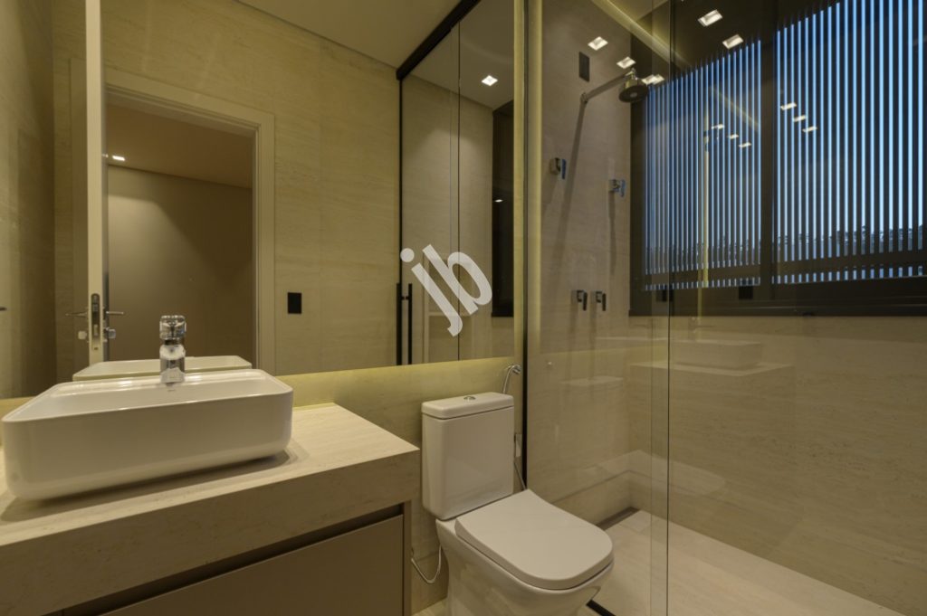 Alphaville Costa Laguna – Linda casa à venda