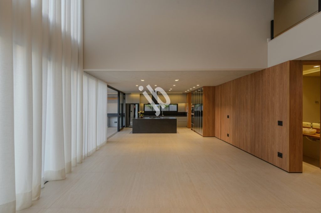 Alphaville Costa Laguna – Linda casa à venda