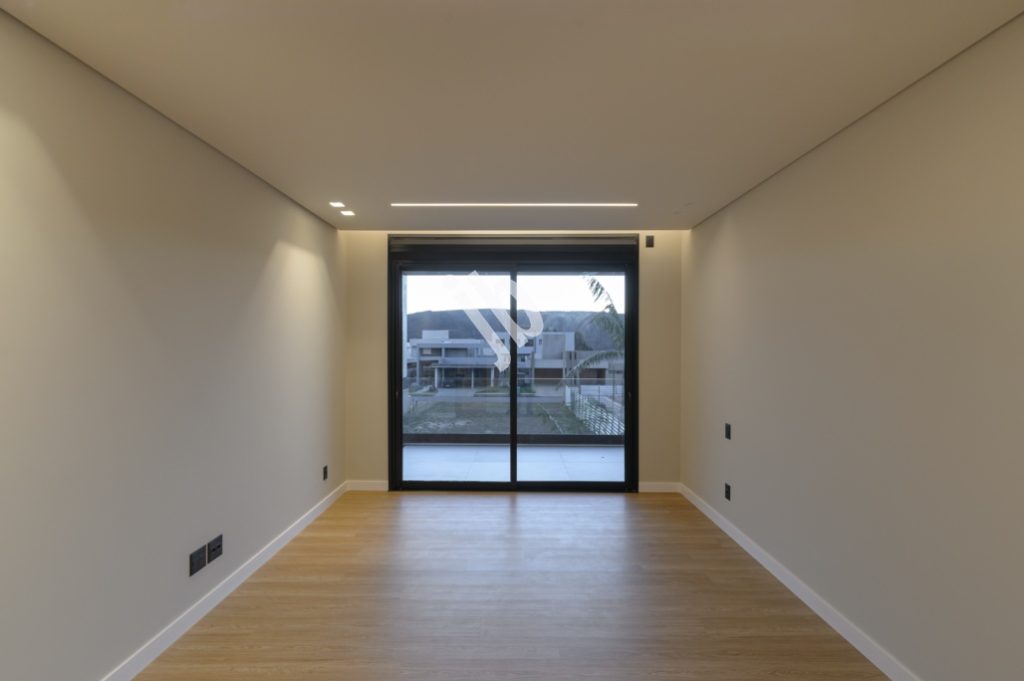 Alphaville Costa Laguna – Linda casa à venda