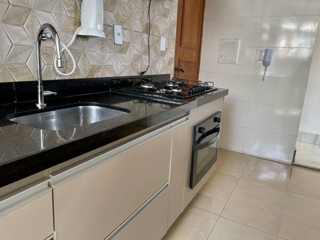 Apartamento reformado Cidade Nova