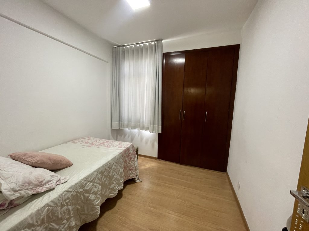 Apartamento reformado Cidade Nova
