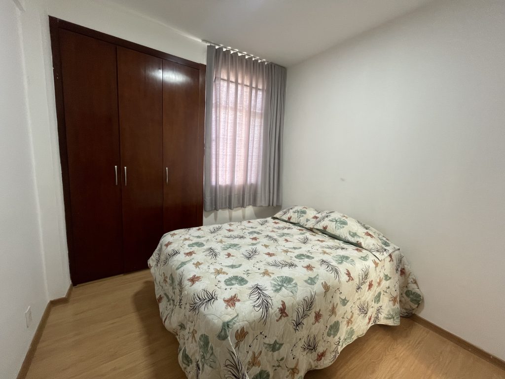 Apartamento reformado Cidade Nova