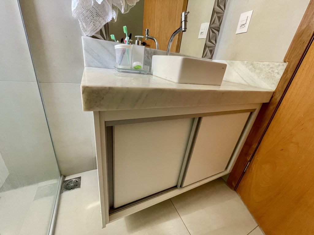 Apartamento reformado Cidade Nova