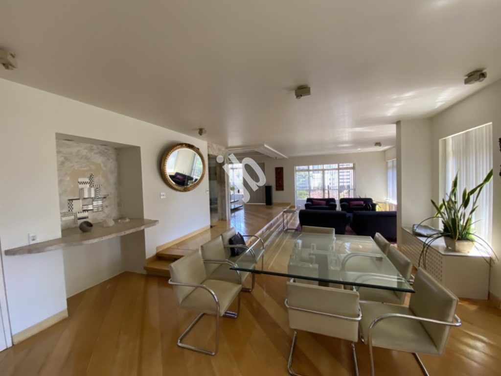 Lourdes – Apartamento 4 quartos, 241 m² para venda