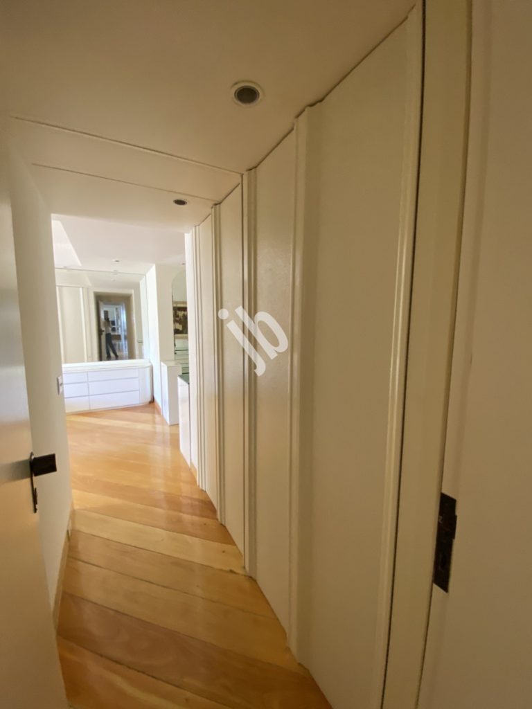 Lourdes – Apartamento 4 quartos, 241 m² para locação