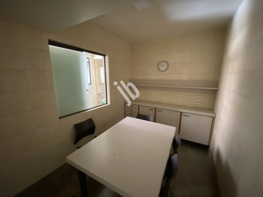 Lourdes – Apartamento 4 quartos, 241 m² para venda