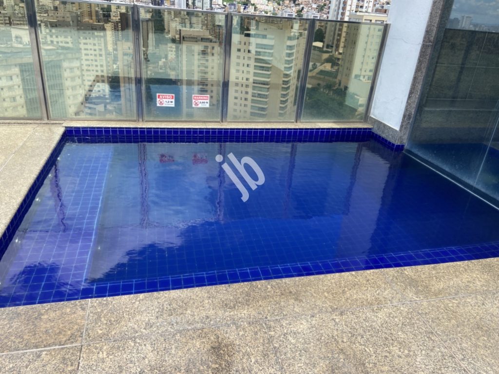 Luxemburgo – Ap mobiliado, 2 qtos, 2 suites para locação