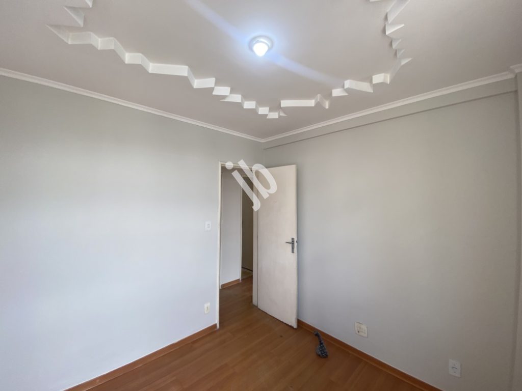 Cidade Nova – Apto 2 quartos, arm, 2 bhos e vaga