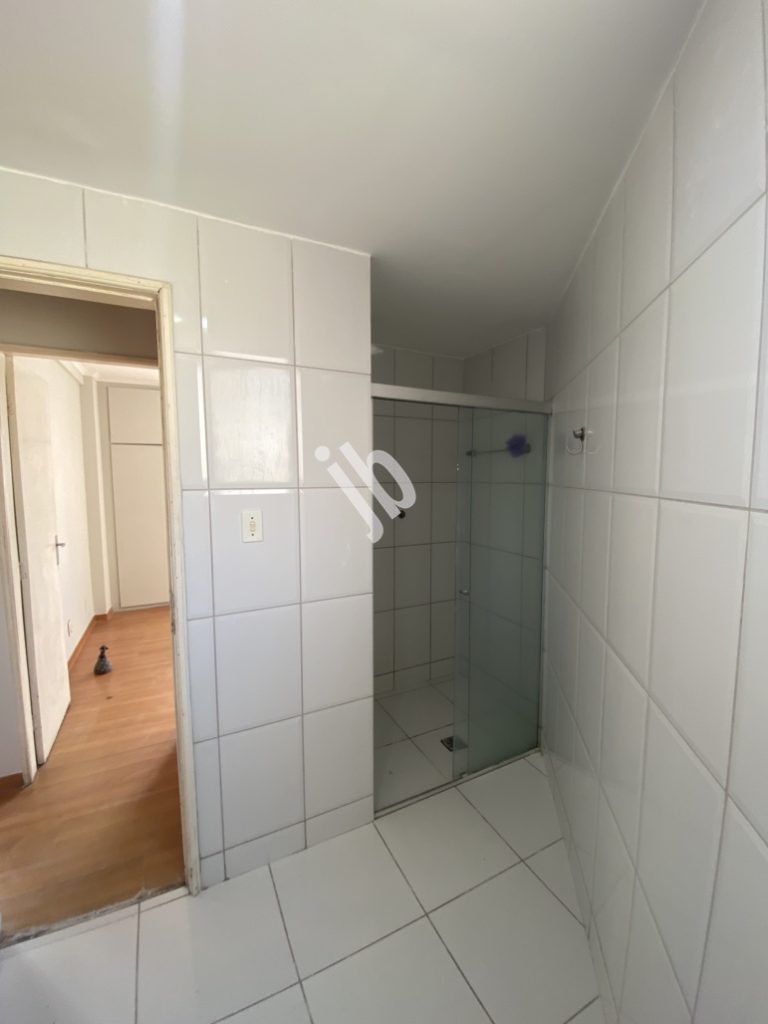 Cidade Nova – Apto 2 quartos, arm, 2 bhos e vaga