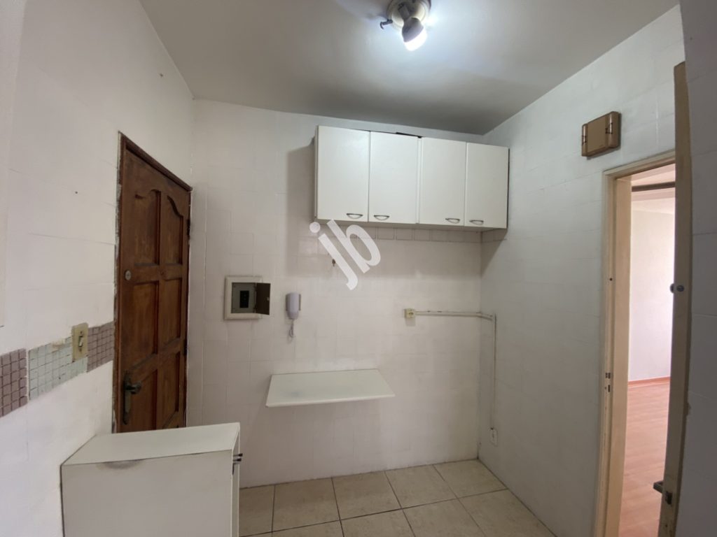 Cidade Nova – Apto 2 quartos, arm, 2 bhos e vaga