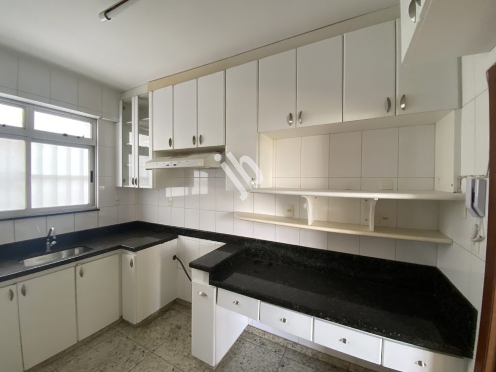 Grajaú – Cobertura 200 m² para locação