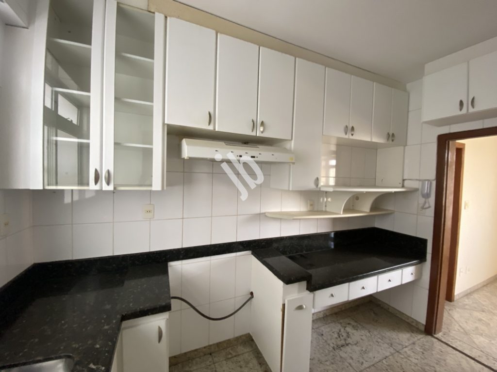 Grajaú – Cobertura 200 m² para locação