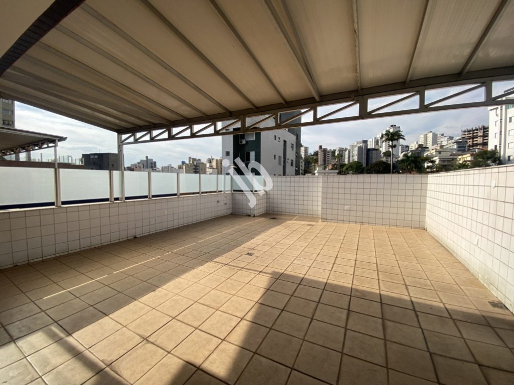 Grajaú – Cobertura 200 m² para locação