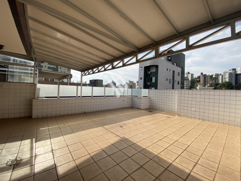 Grajaú – Cobertura 200 m² para locação