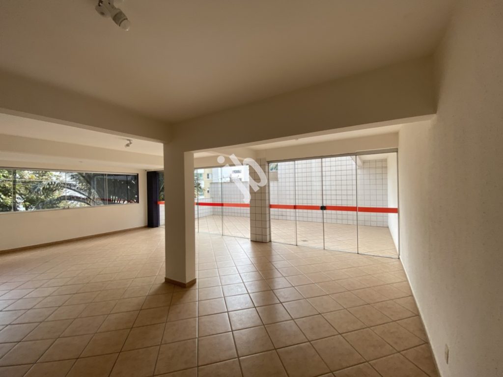Grajaú – Cobertura 200 m² para locação