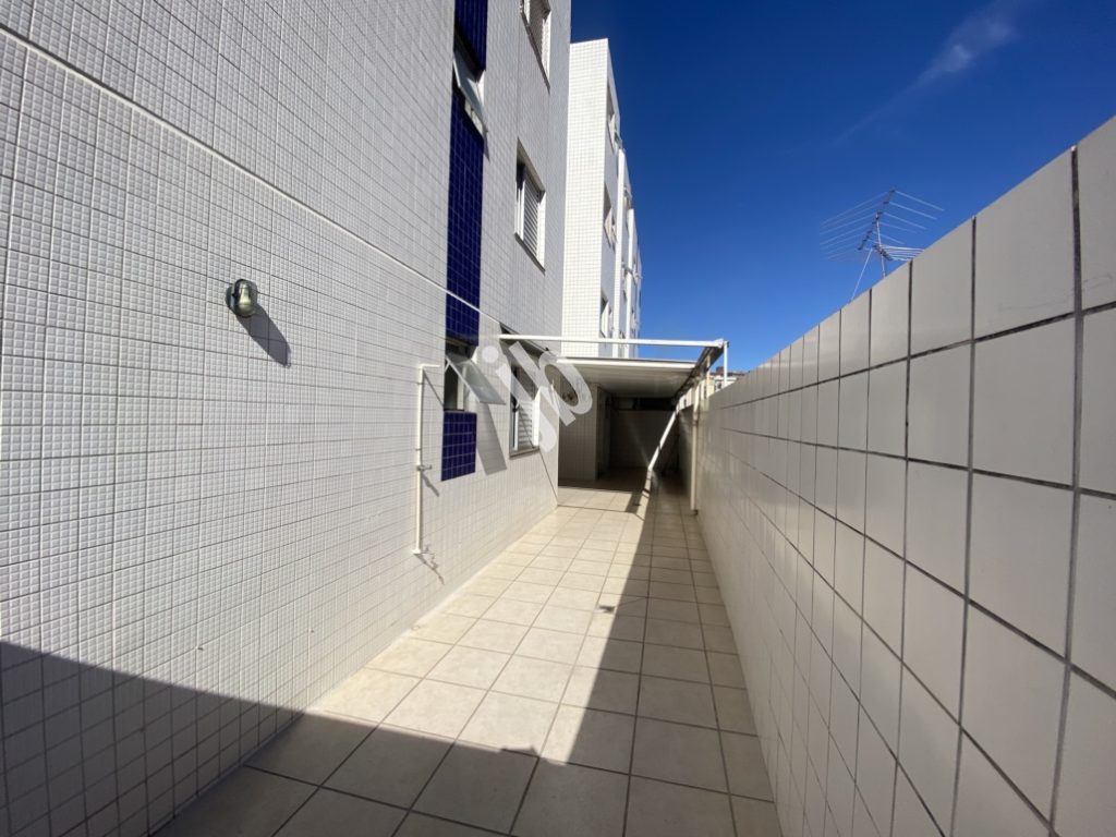 Floresta – Área privativa, 3 quartos, 3 vagas para alugar